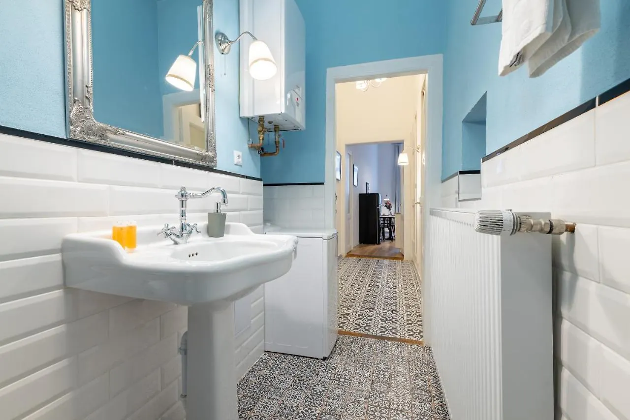 Charming 1 Bedroom Apartment In The City Center Of Prague